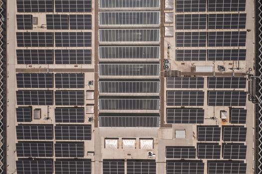 Zijn zonnepanelen in Bestamsterdam in 2026 nog rendabel? Dit moet je weten
